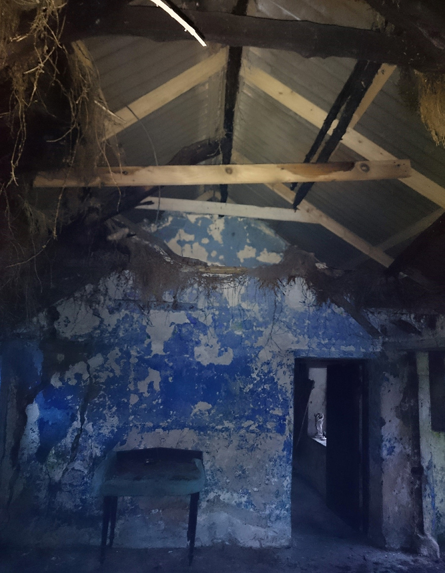 kitchen transverse wall